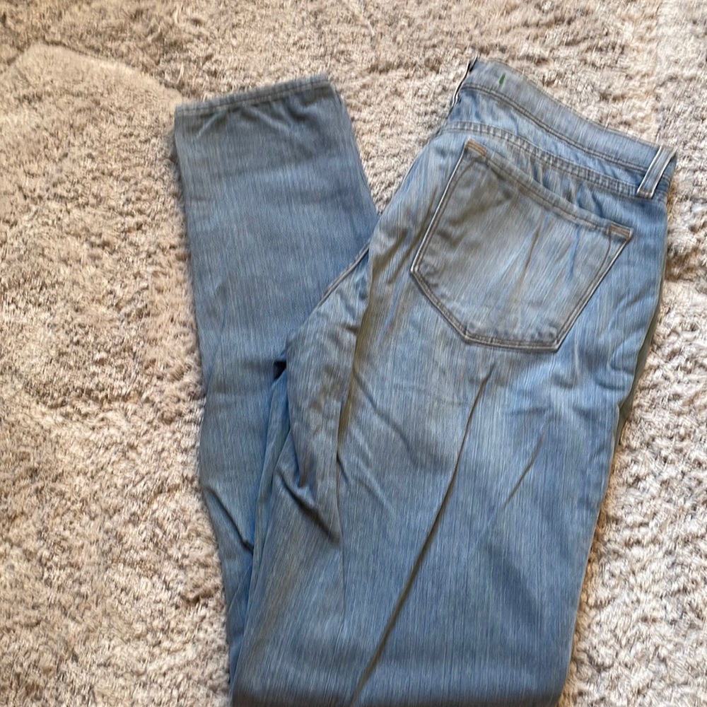 J brand gray bluish jean leggings. Denim material with stretch